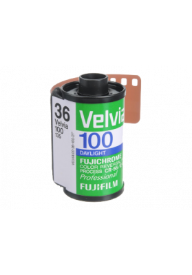 Fuji Provia 100 F roll film 120 1 ROll
